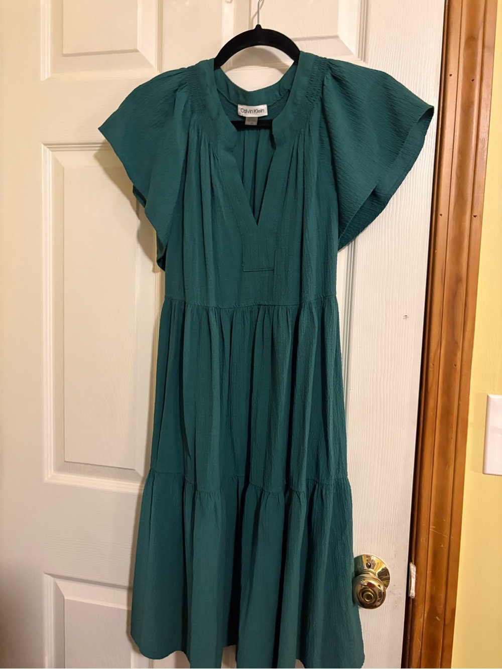 Calvin Klein Teal V‑Neck Flutter Sleeve Tiered Midi Dress